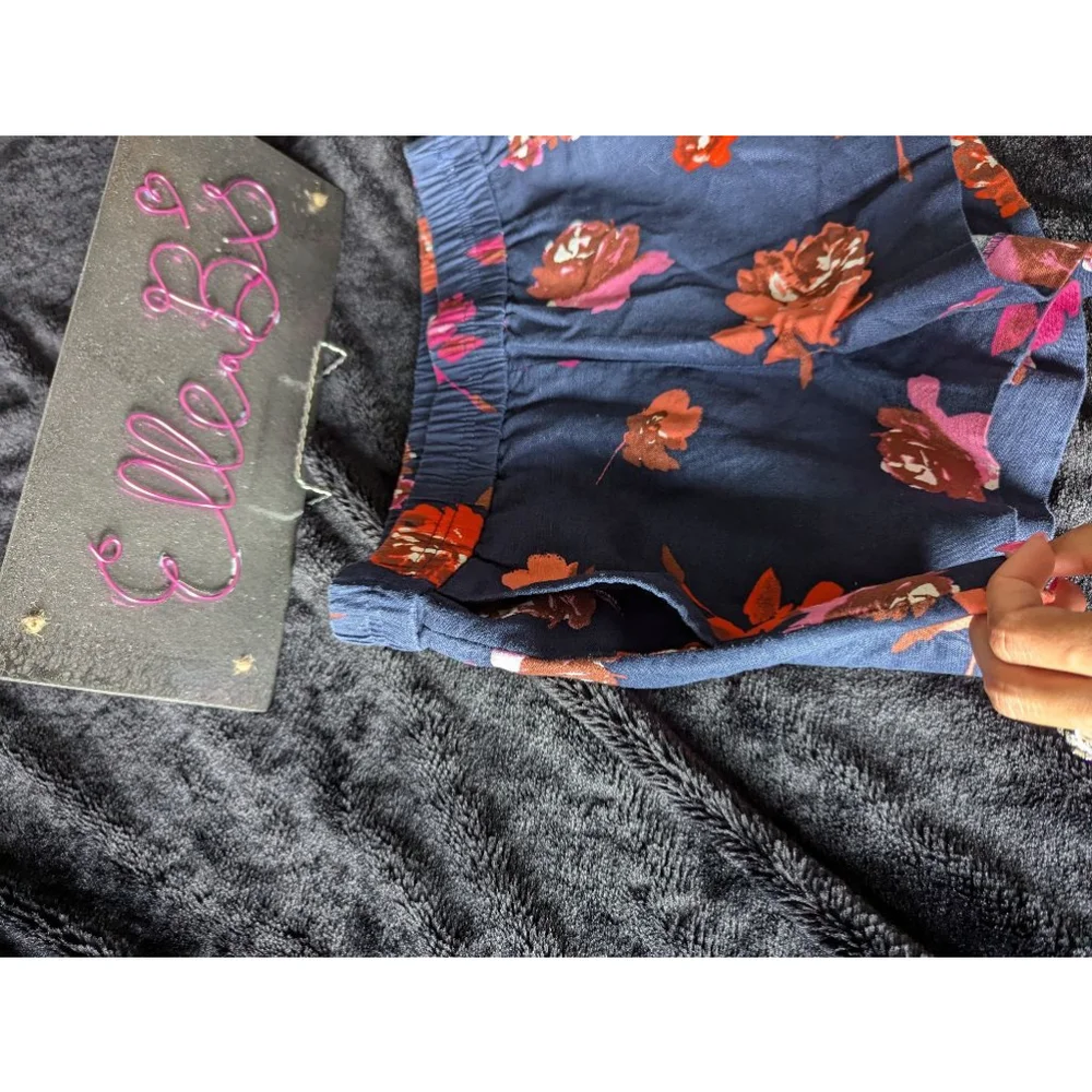 J Crew Pull on Shorts 0